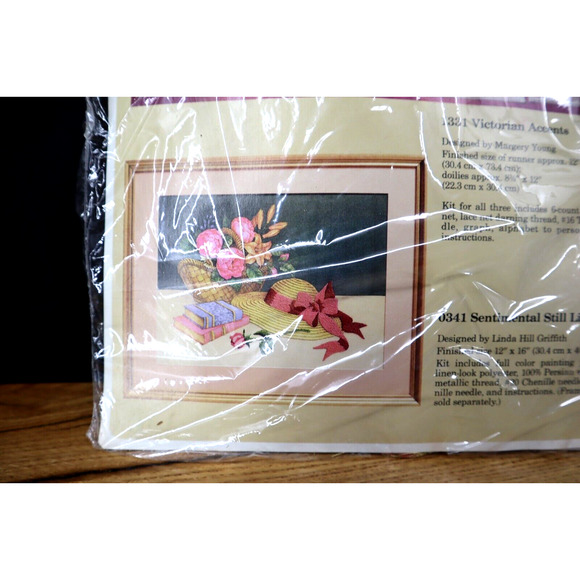 Vintage 1986 The Creative Circle Kit Needlework 0341 Sentimental Still Life New - Picture 2 of 3